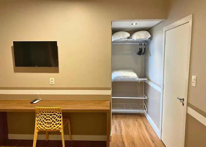Hotel Nelo