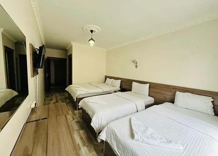 Toprak Hotel