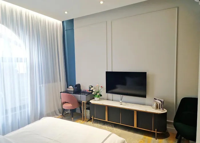 Arn Boutique Hotel