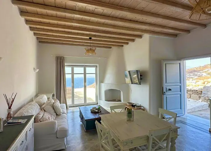 White Rock Suites & Villas