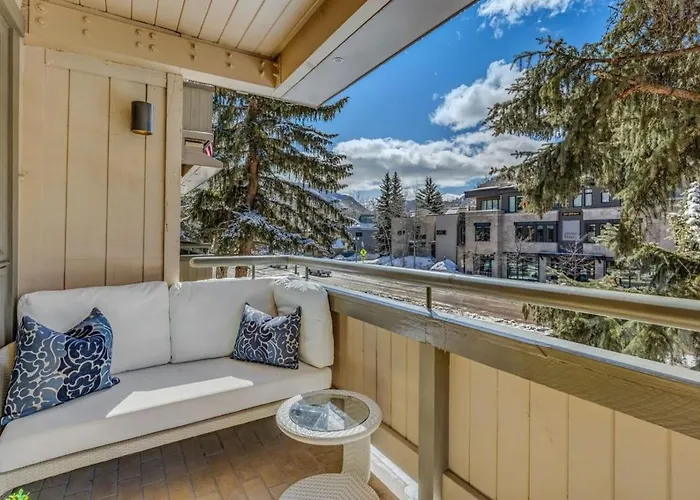 New Listing 2Br 2Ba Condo - Mountain Views