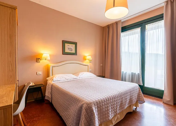Hotel Pescille Country House By Double Hospitality