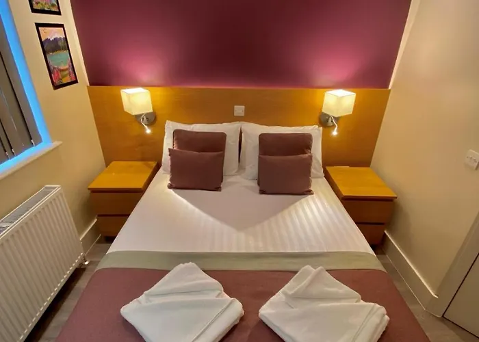 Holtwhites Hotel