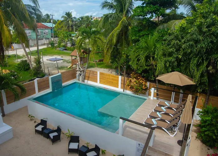 Treetops Hotel