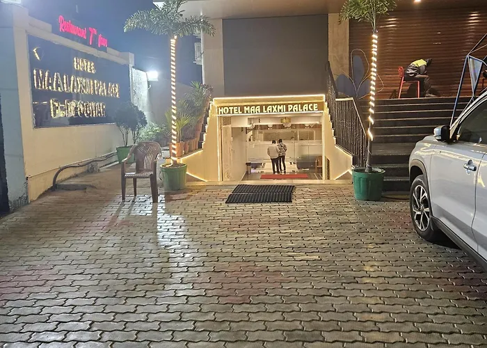 Hotel Maa Laxmi Palace