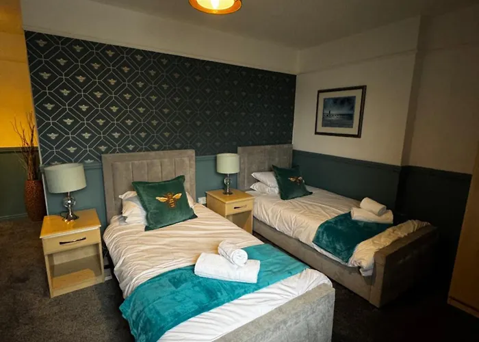 The Golden Lion Hotel