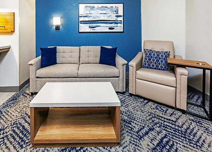 Candlewood Suites Fayetteville By Ihg