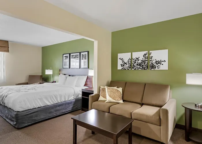 Sleep Inn & Suites Charles City