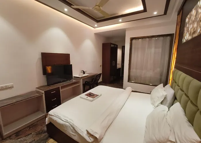 Jjk Rukmini Vilas Hotel & Banquet