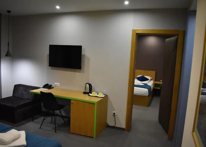 Hotel Safir