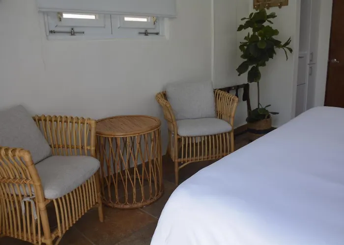 Turtle Bay Inn