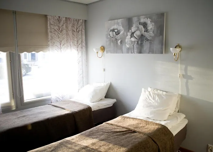 Hotelli Lounatuuli Ylivieska