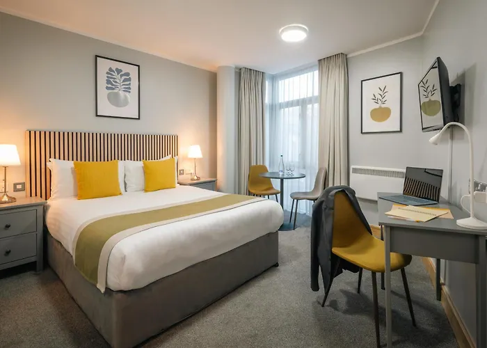 Beresford Hotel