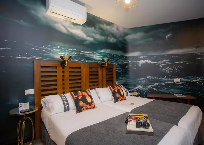 Casual Del Cine Valencia By Casual Hoteles