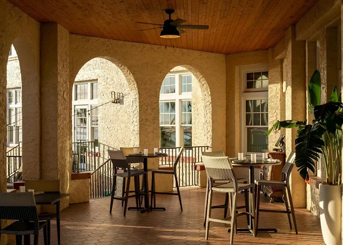 Fenway Hotel, Autograph Collection
