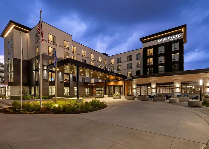 Courtyard By Marriott St Paul Downtown