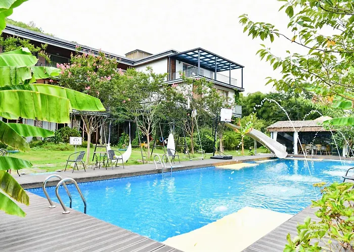Kaichen Puju Hot Spring Village Resort Hotel