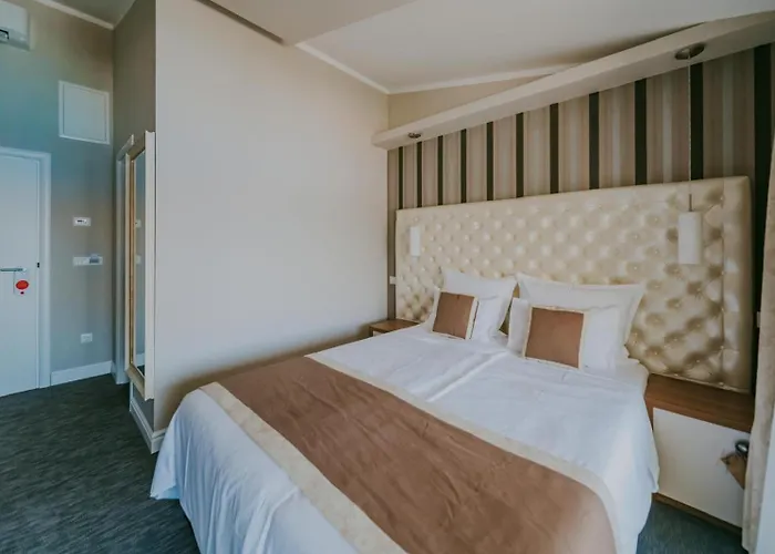 Bellevue Rooms