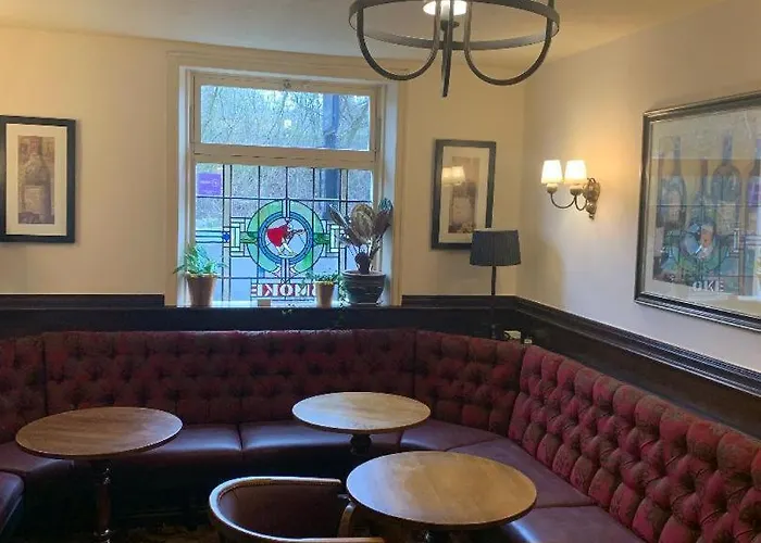 The Woodland'S Hotel