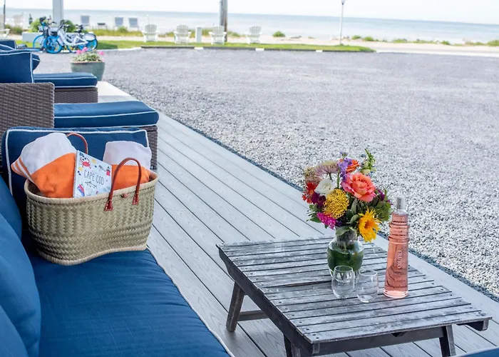 Breakwater Hotel