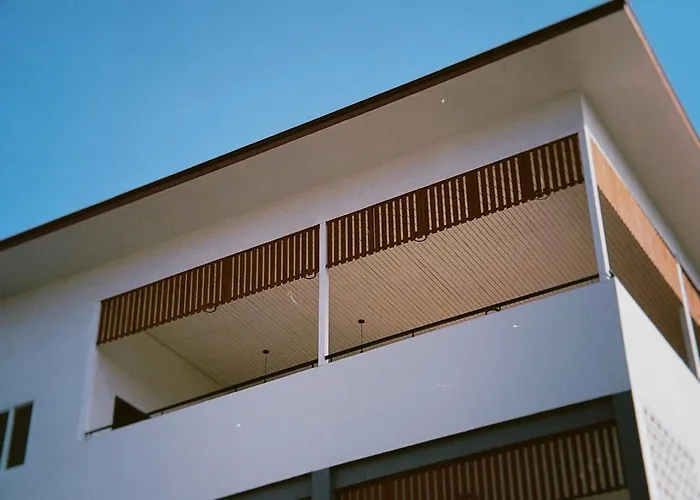 Niran Hotel & Residence