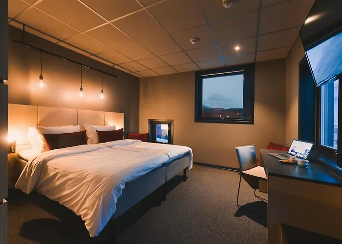 Svalbard Hotell | The Vault