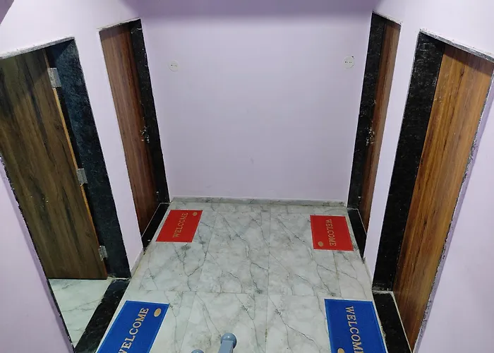 Shri Krupasindhu Residency Bhakt Niwas