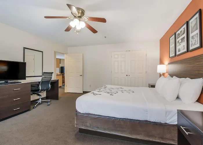 Sleep Inn & Suites Ronks - Lancaster Area