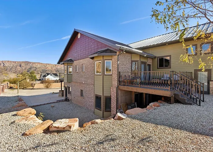Zion Cliff Lodge