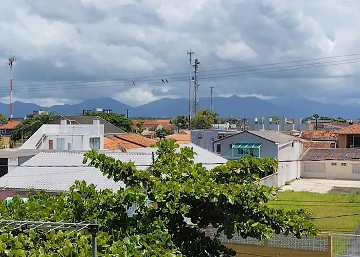 Suíte 24 família Praia de Leste