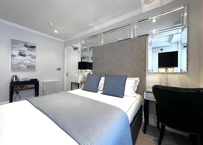 Tavistock House Hotel