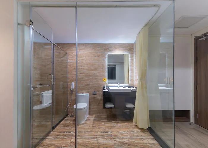 Emerald Bay Hotel & Spa Nha Trang