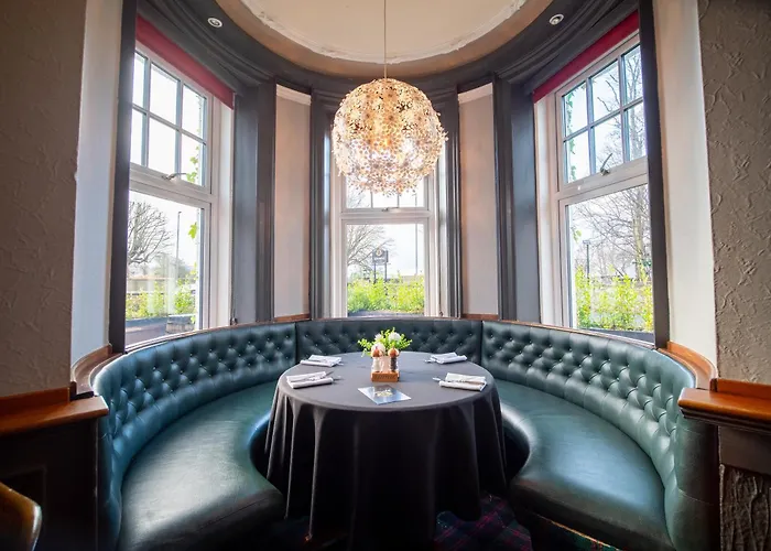 Abbotsford Hotel