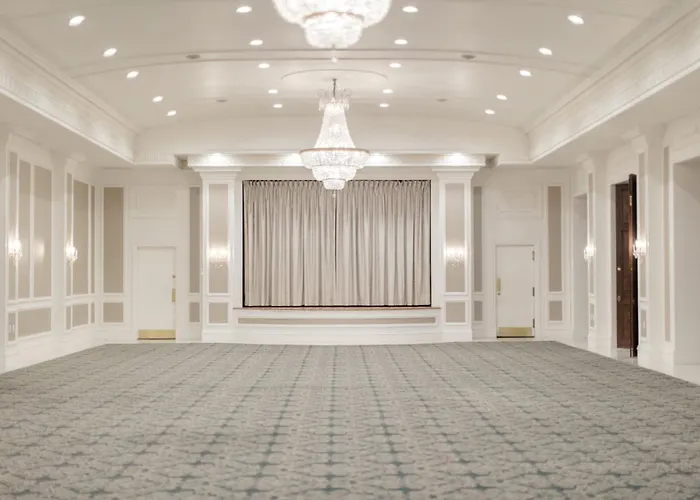 The Lord Nelson Hotel & Suites