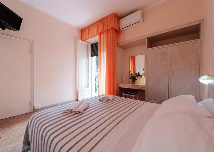 Frank'S Hotel