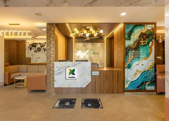Treebo Premium Emerald Dove With Swimming Pool