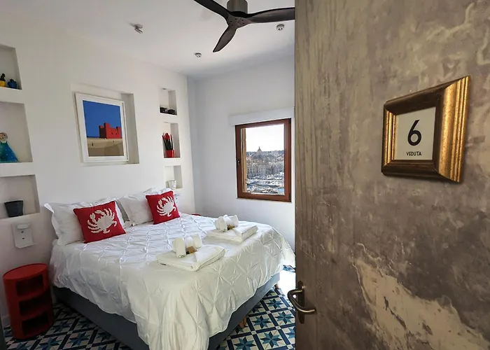 Senglea Suites