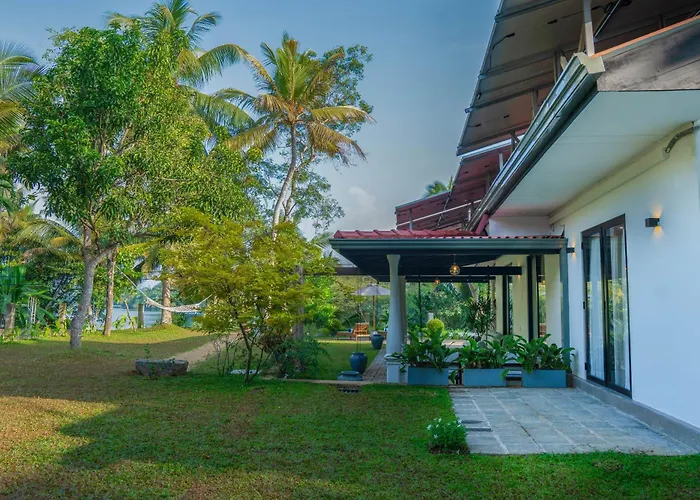 Samadhi Lagoon Villa