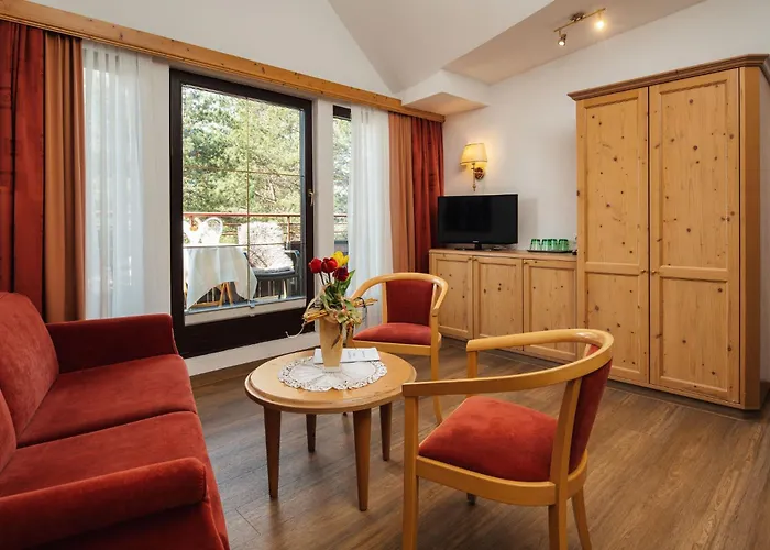 Hotel Garni Alpenruh-Micheluzzi