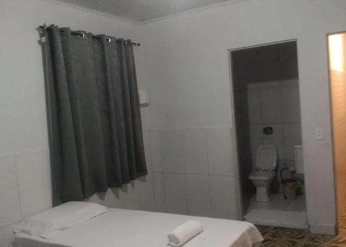 Hotel Arara Azul