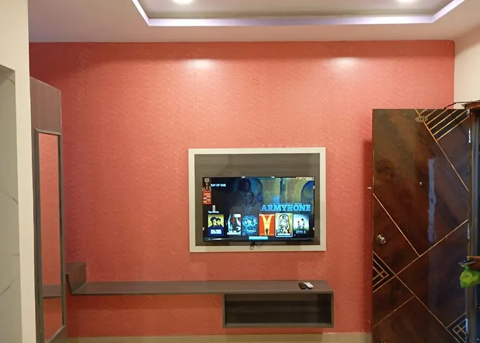Aadya Inn New Luxury Hotel