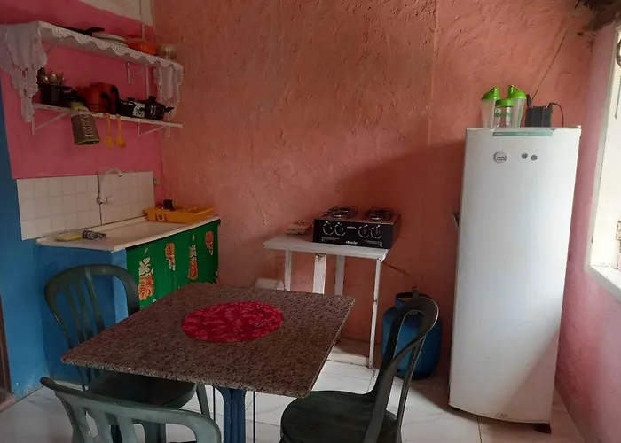 1 Suíte confortável até 4 pessoas Santa Cruz Cabrália BA