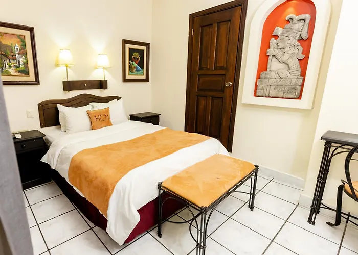 Hotel Camino Maya