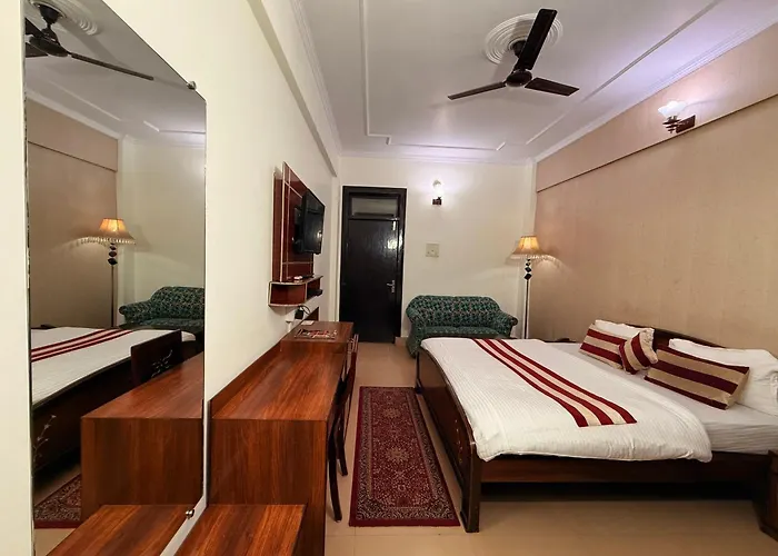 Hotel Mandakini