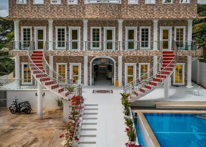 Siquijor Island Castle Resort