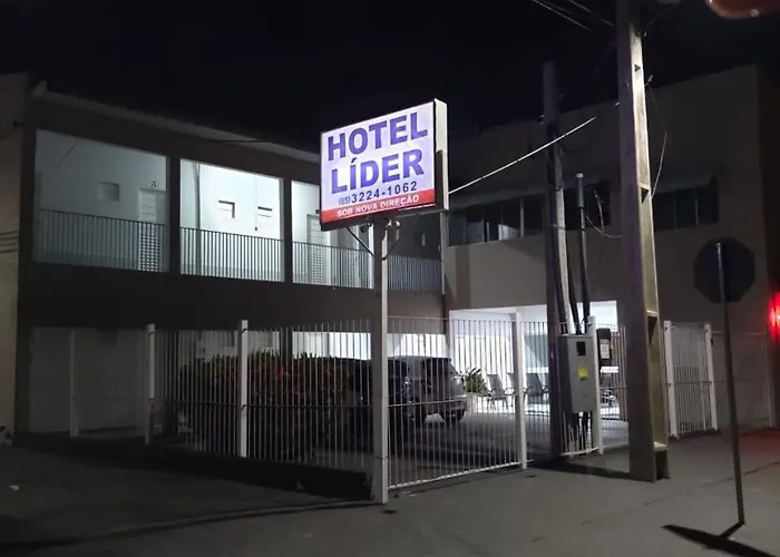 Hotel Líder