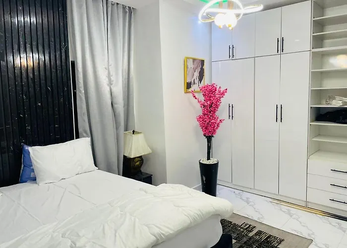 Whitefield Luxury Hotel And Apartments