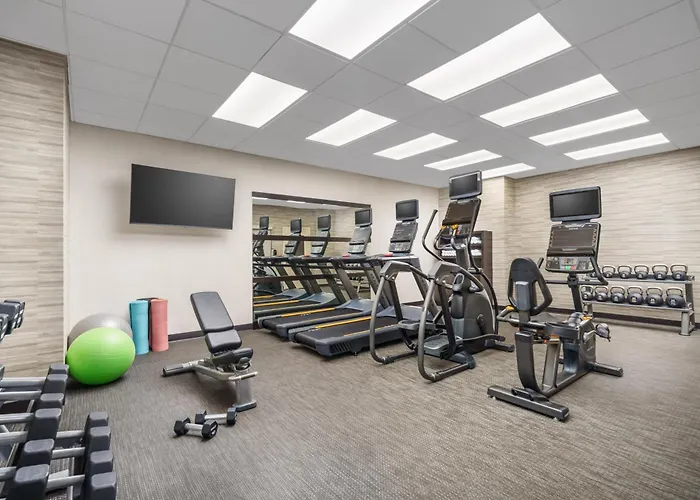 Courtyard By Marriott Stuart