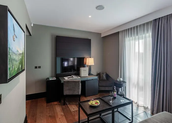 Twr Y Felin Hotel