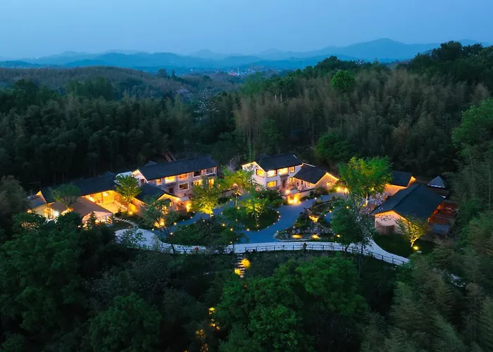 Hegu Countryside Resort Hotel